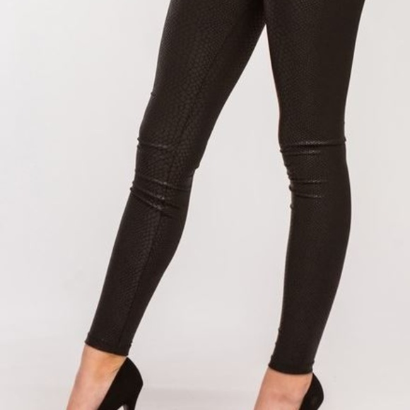 SNAKE SKIN HIGH WAIST LEGGINGS - Picture 3 of 7